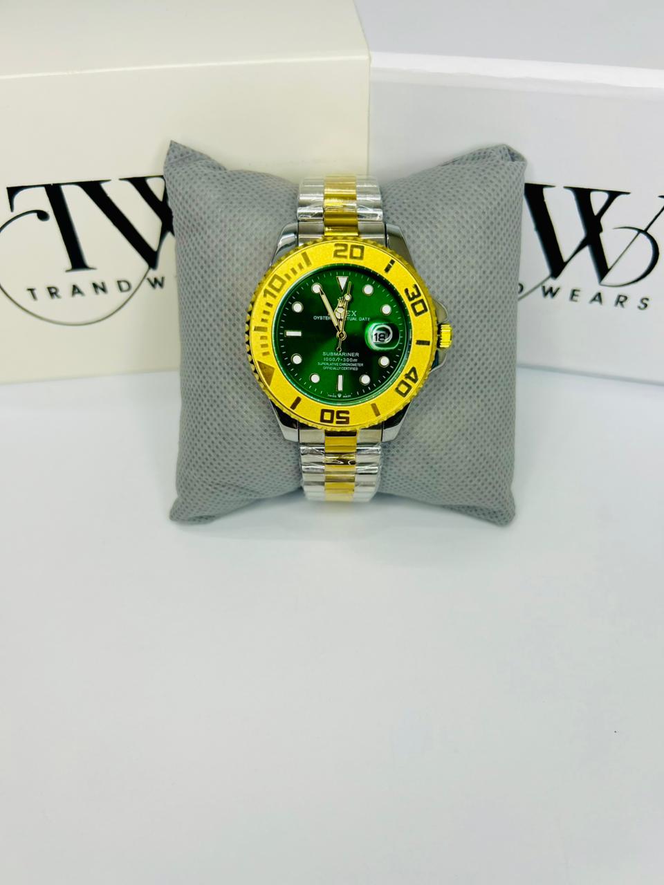 Bazel Style 2-Tone Men’s Watch – Green Dial, Gold & Silver Stainless Steel Strap, Luxury Waterproof Wrist Watch
