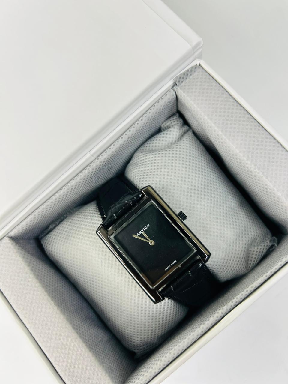 TW Black Strap Watch – Black Dial Sleek Design