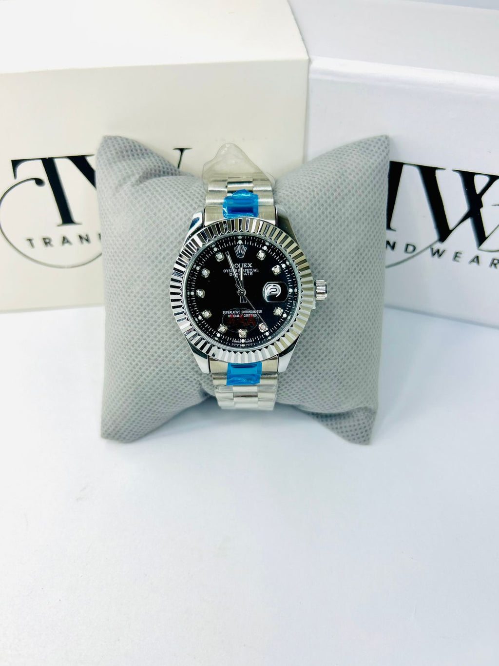 TW Watch Black Dial Silver Tone – Premium Stylish Men’s Wrist Watch
