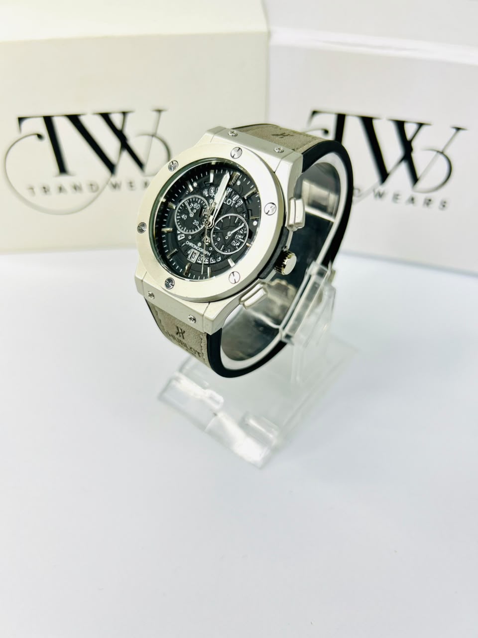 HB White Strap Black Dial Watch – Modern & Stylish Timepiece for Men