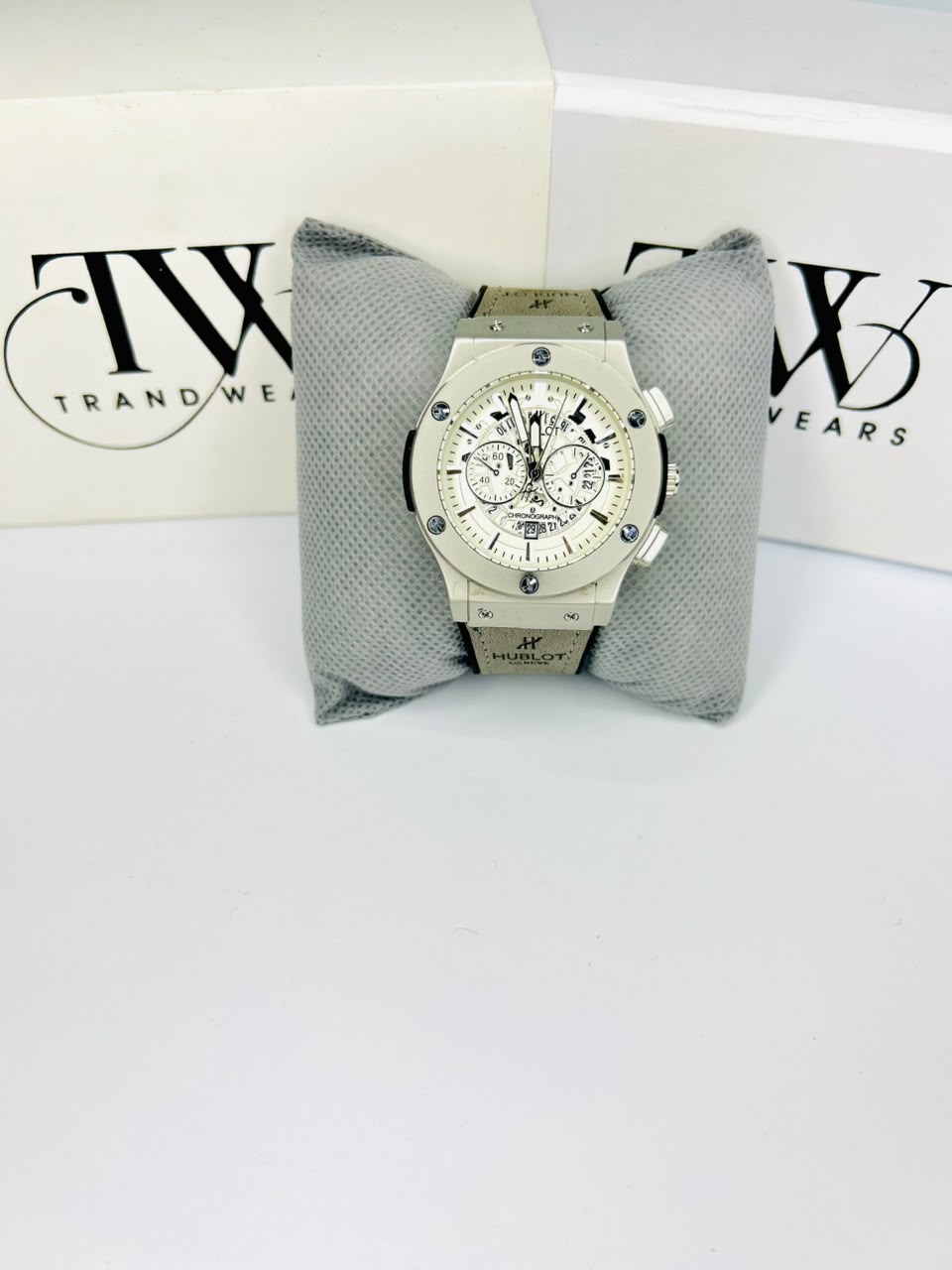 HB White Strap White Dial Watch – Elegant & Modern Men's Timepiece