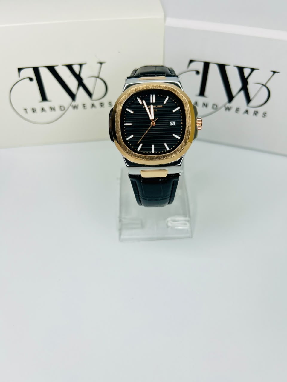 PP Gold Tone Watch with Black Dial – Date & Day Feature Stainless Steel Men's Quartz Watch