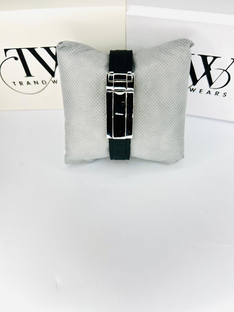 Bazel Strap Watch with Black Dial – Stylish & Premium Design